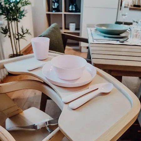 Premium Residence, Stunning Views Overlooking The Station & City, Sleeps 18 Apartamento Coblenza