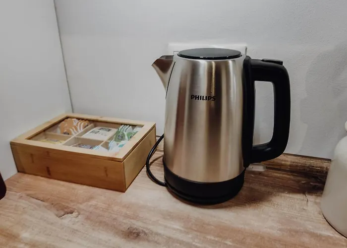 Apartamento Premium Residence, Stunning Views Overlooking The Station & City, Sleeps 18 *