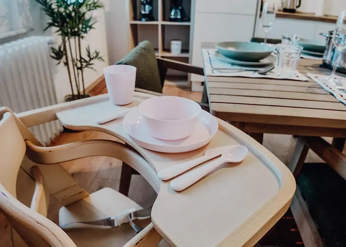 Premium Residence, Stunning Views Overlooking The Station & City, Sleeps 18 Apartamento Coblenza